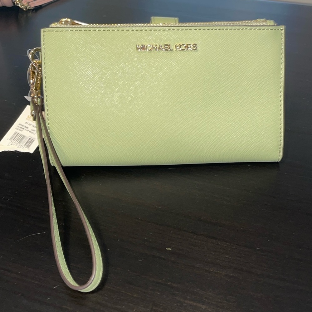 MICHAEL Michael Kors wristlet